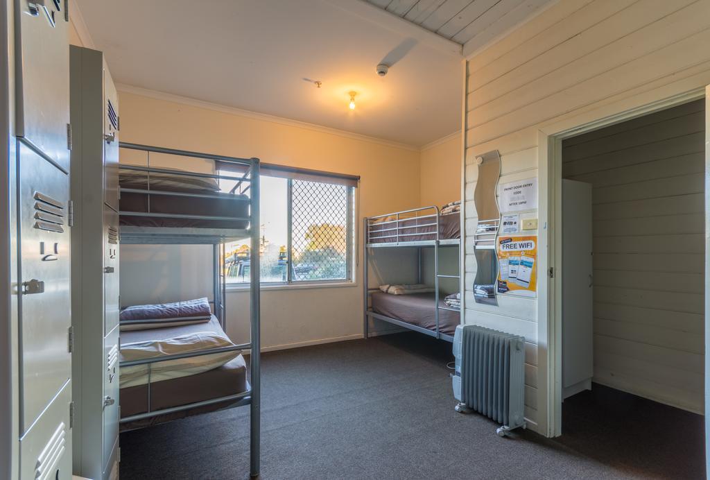 Bells Beach Backpackers Pansiyon Torquay Dış mekan fotoğraf